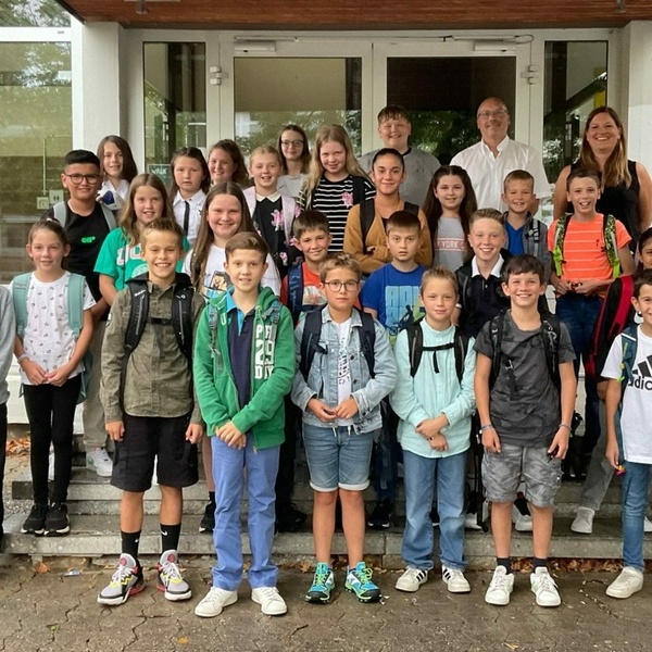 R5c mit Frau Slisko, Herr Gerber und Schlerpaten