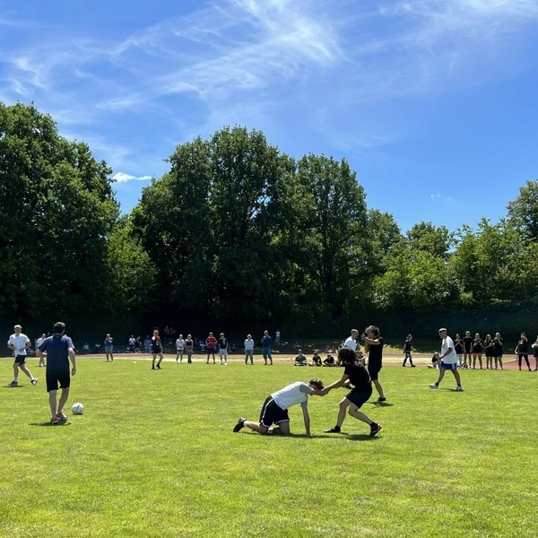 Fussballturnier der Klassen 8  10